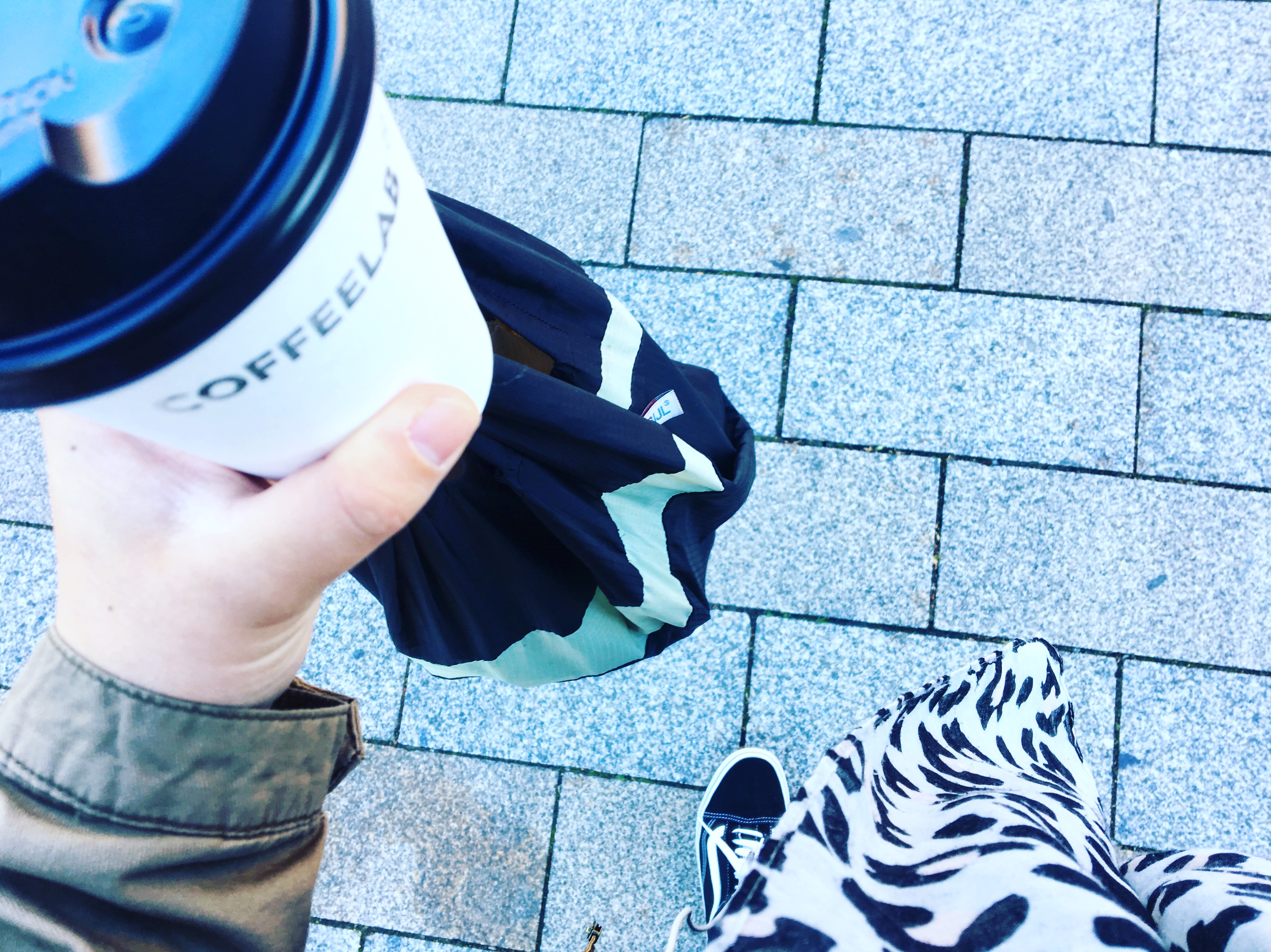 Snel een coffee-to-go en dan naar mijn werk