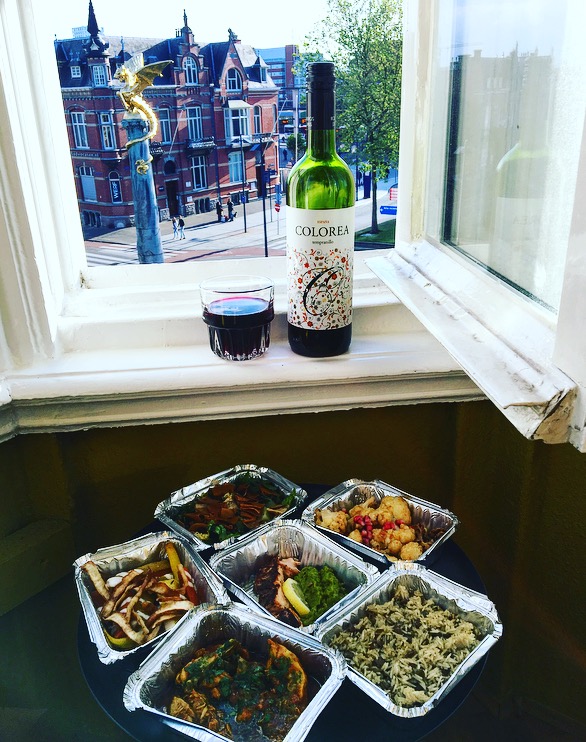 Lekker eten van Yalla Yalla en een top uitzicht.